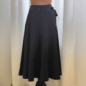 East 5th Black A-Line Skirt Size 10 Tall